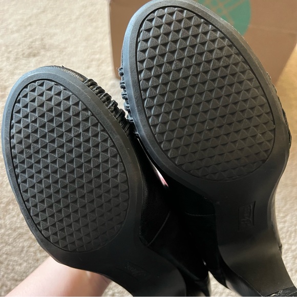 BASS | Black leather chunky heels, women’s 7.5 - Picture 4 of 11